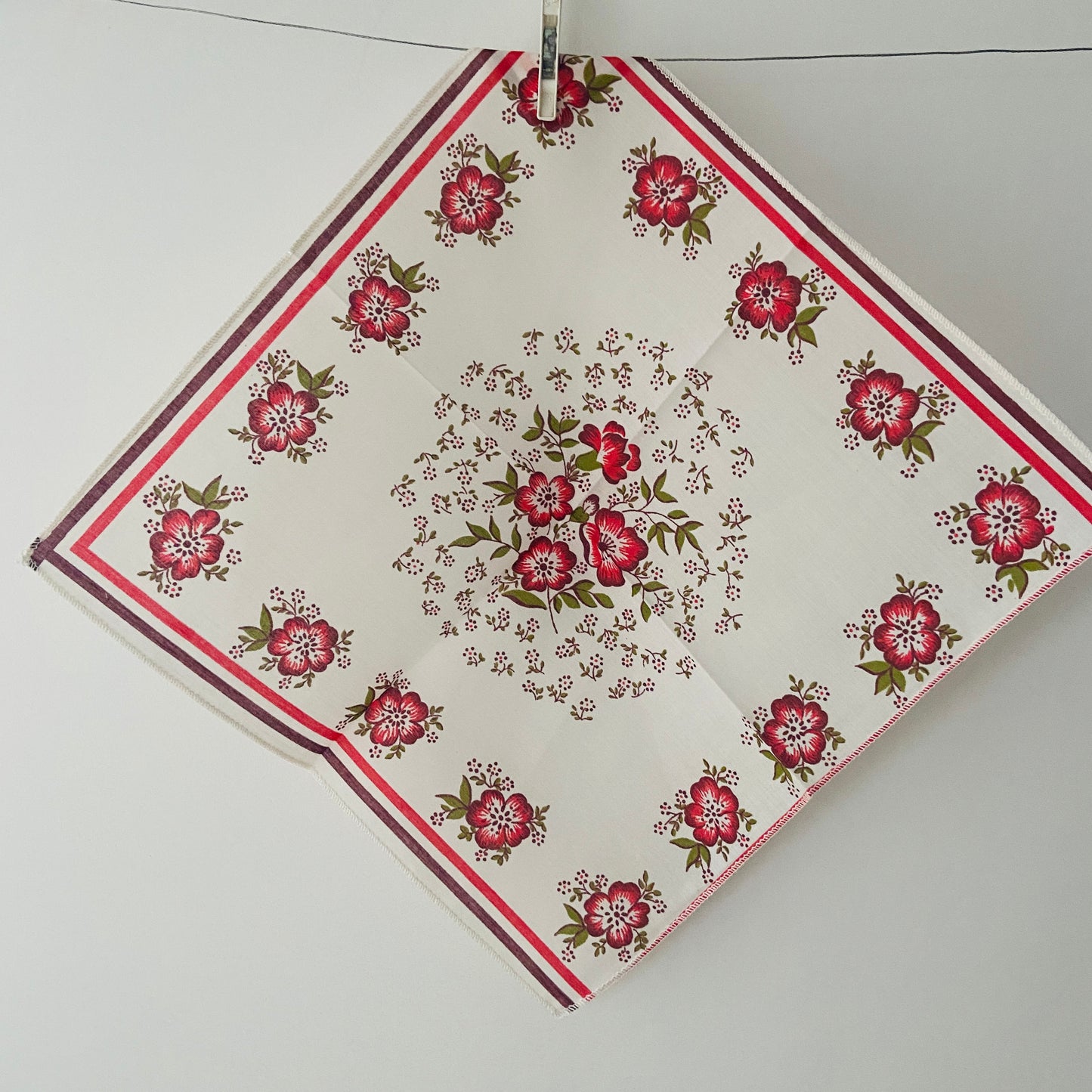 Vintage Floral Napkins Serviettes DINNER Party