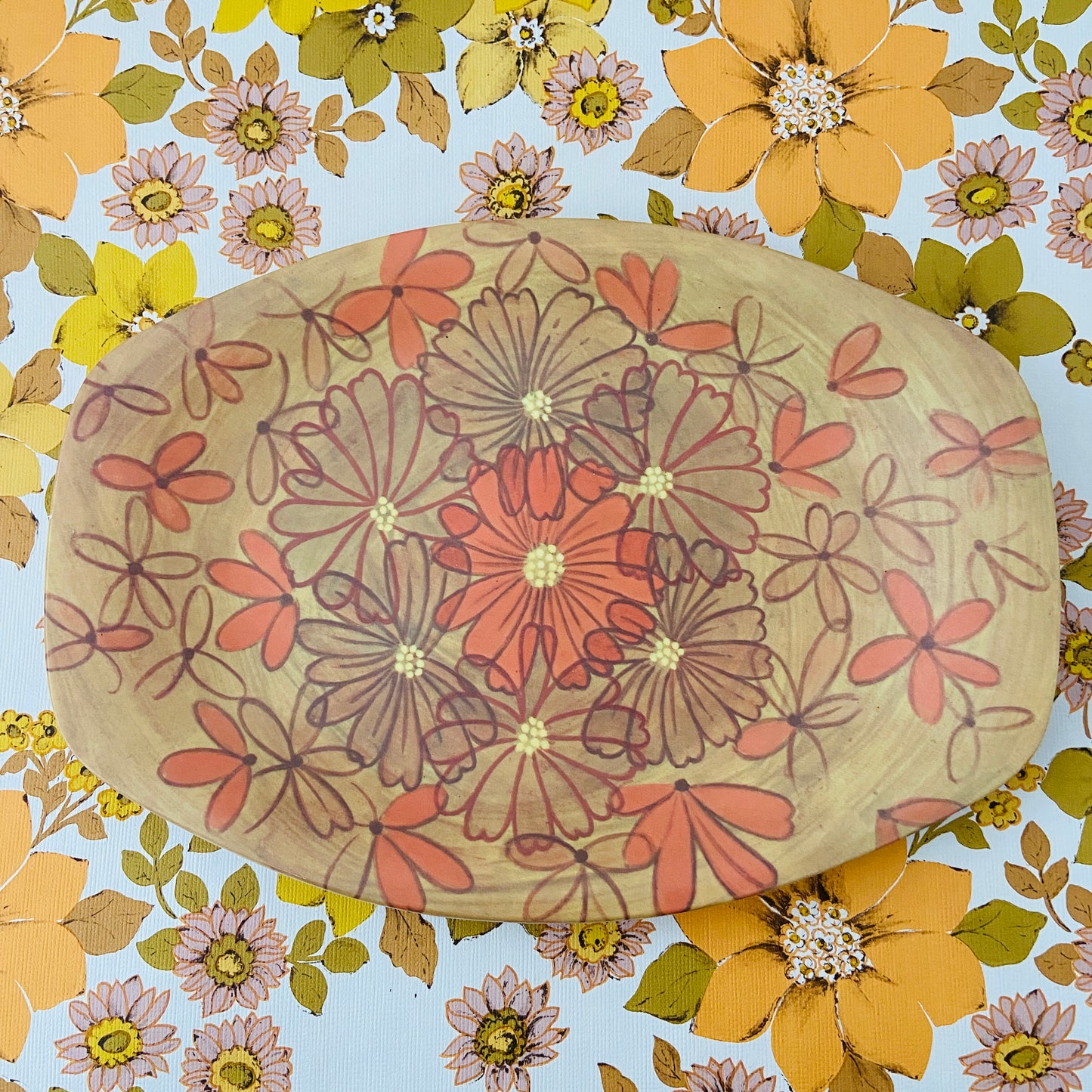 BESSEMER Plate Floral Retro 70's