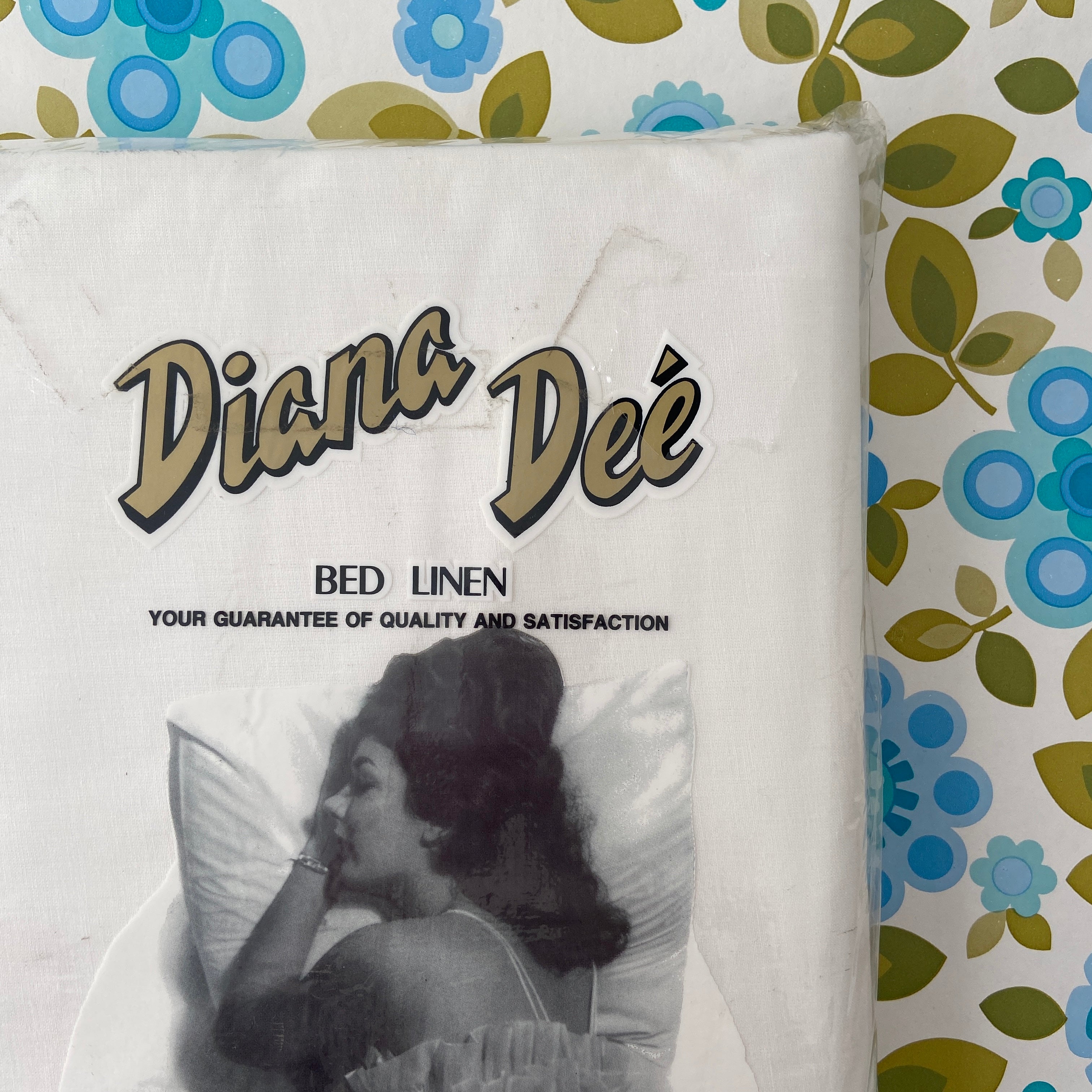 Diana DEE White All Cotton Unused Vintage Stock DOUBLE