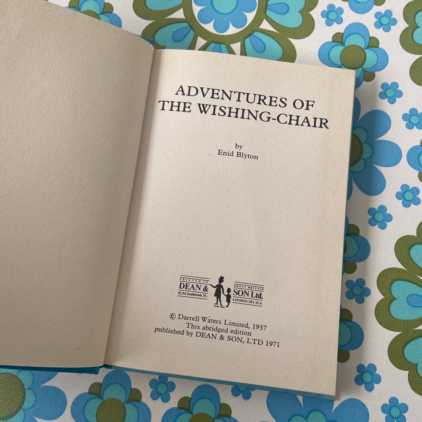 ENID BLYTON Adventures of the Wishing Chair 1971 Collectable Sweet