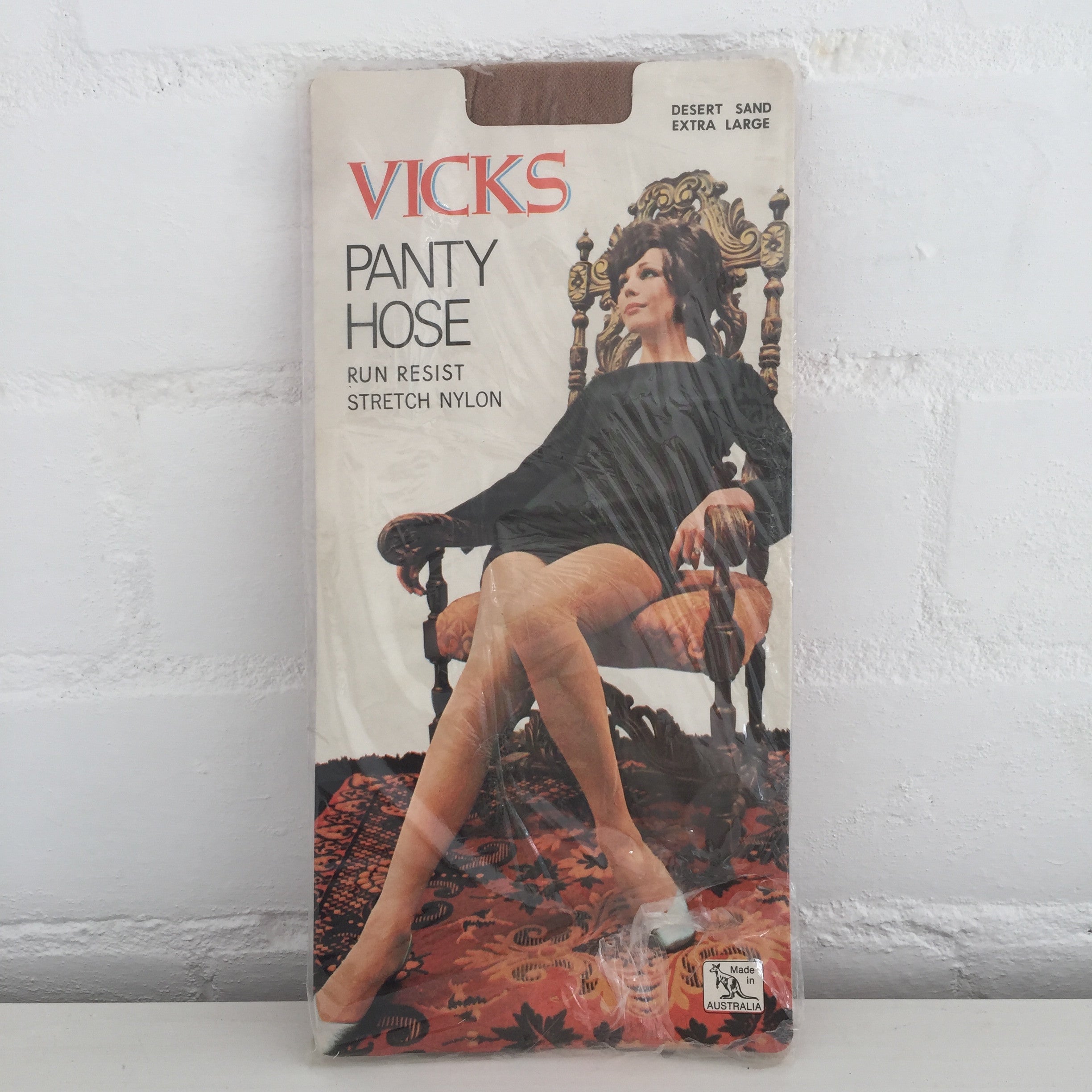 VICKS Run RESIST Vintage 70's Sexy Lady Packaging KOLOTEX Panty HOSE Desert SAND