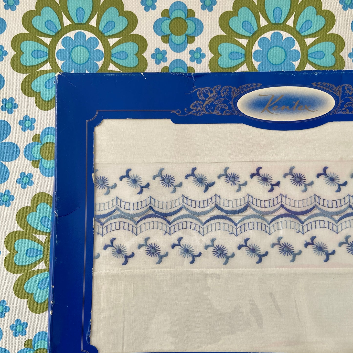 Peacock Quilted Pillow Case GFTOTL699