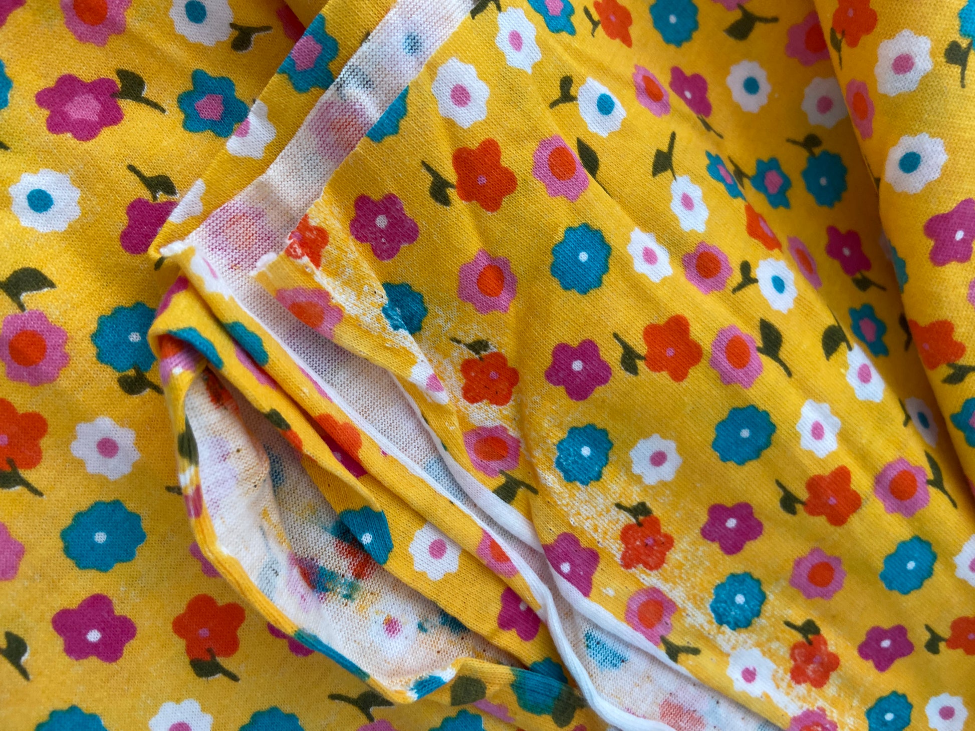 200cms Modern Jersey Fabric Yellow Floral Pink Peacock