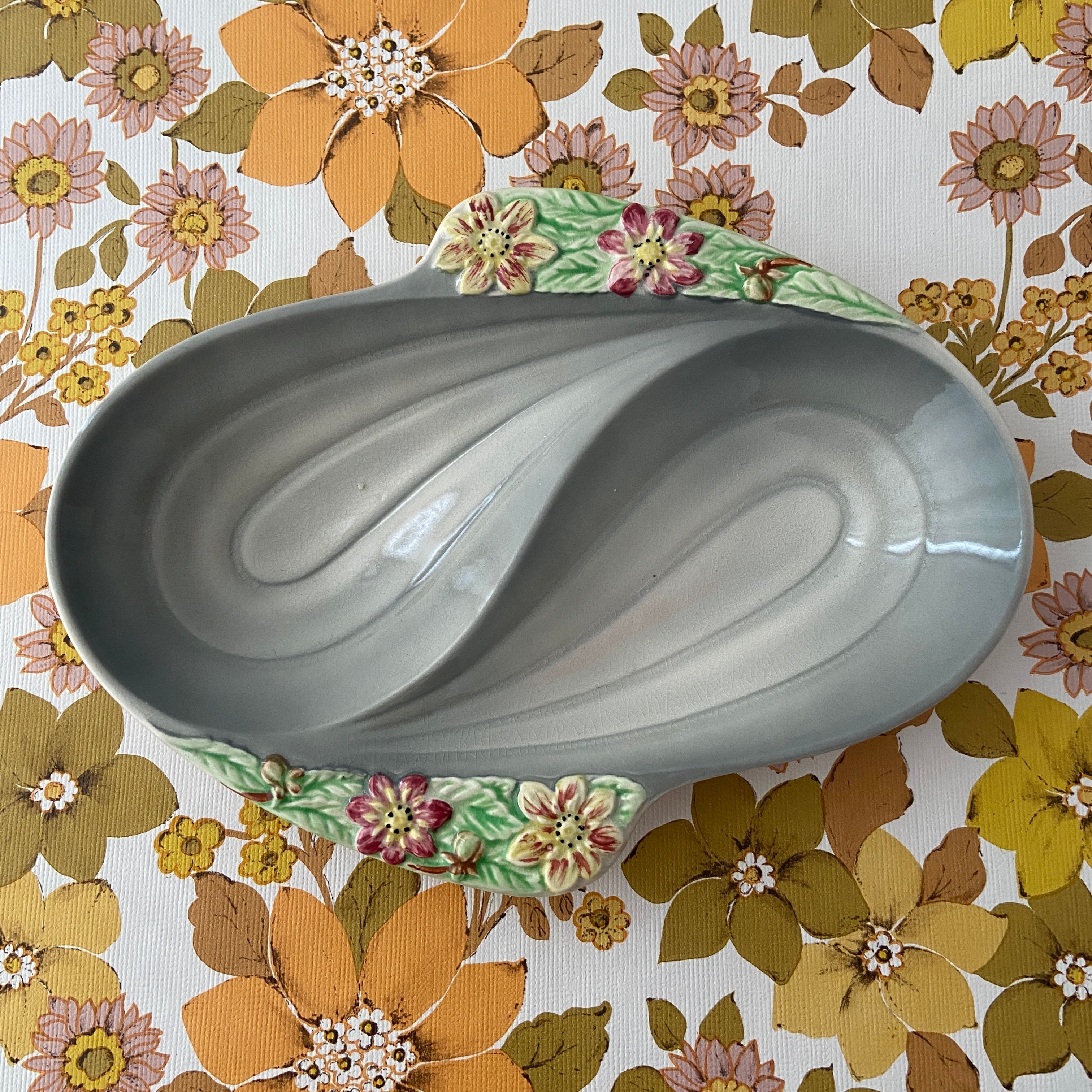 STAFFORDSHIRE Vintage Retro Dish