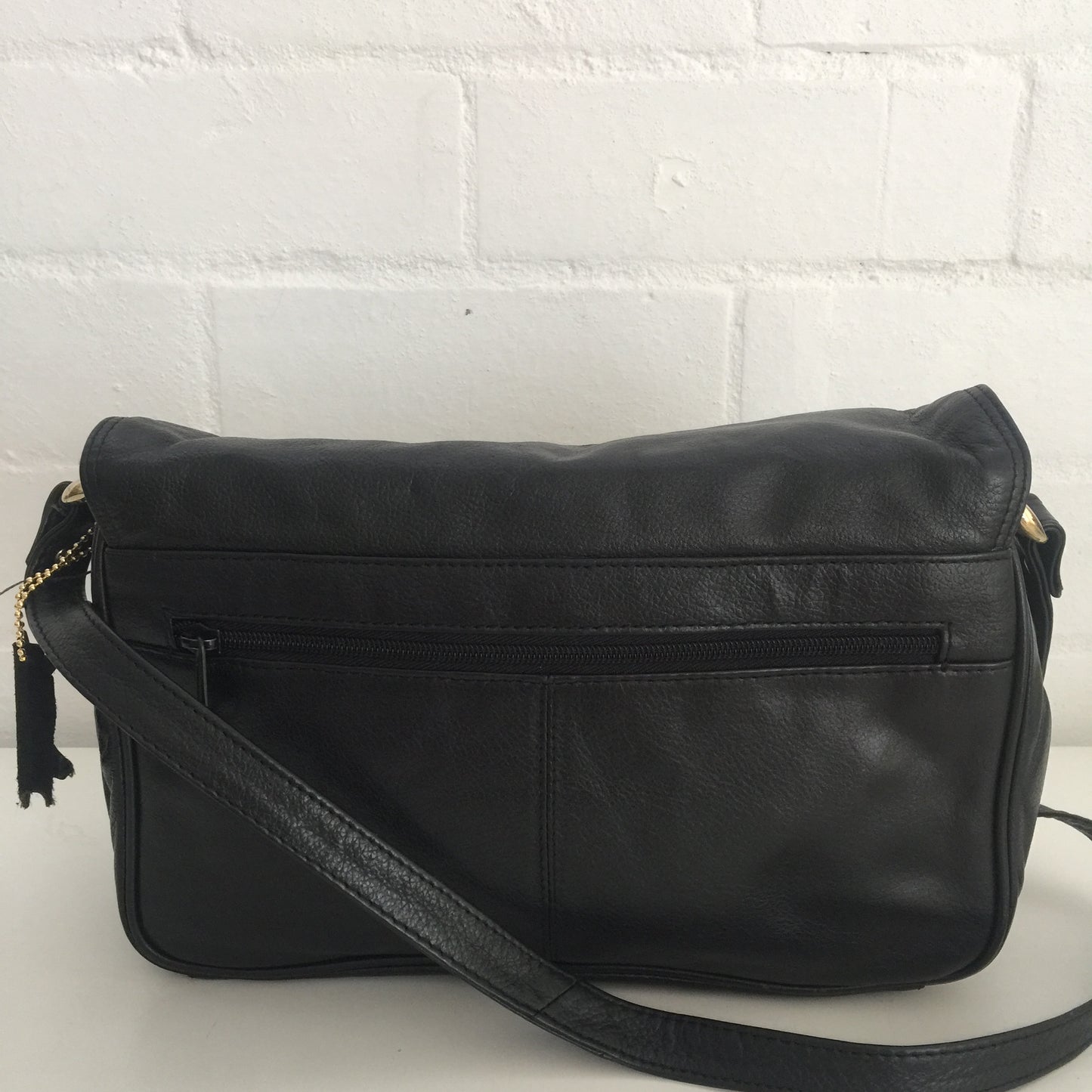 GENUINE LEATHER Unused Vintage Satchel Handbag