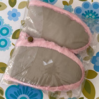 Retro UNUSED Hilton Pink Fluffy Slippers