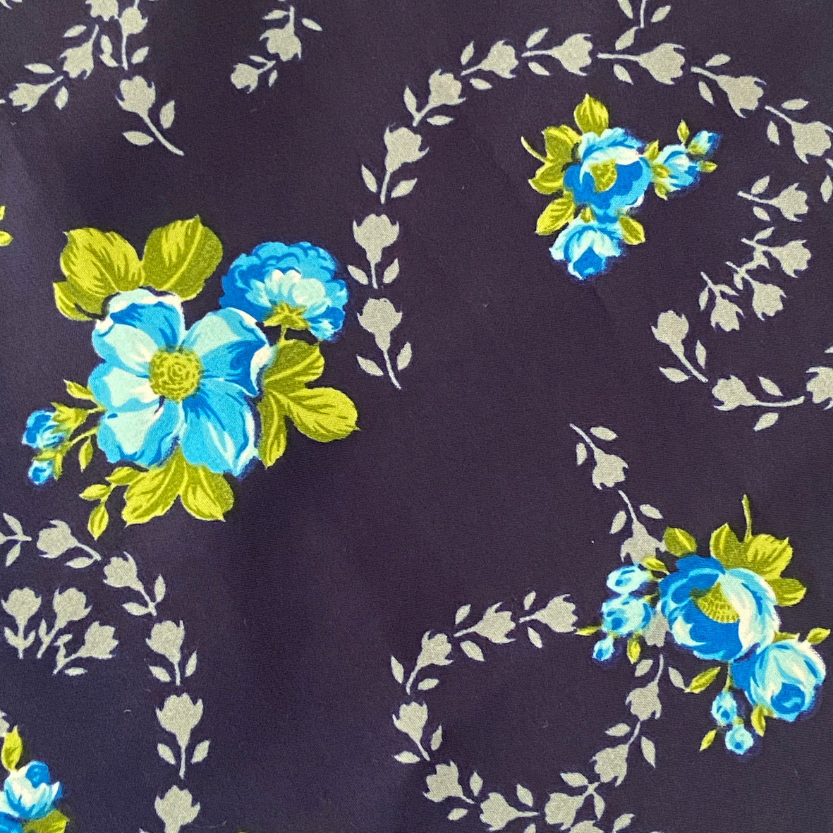 190cms Vintage Blue Floral Nylon