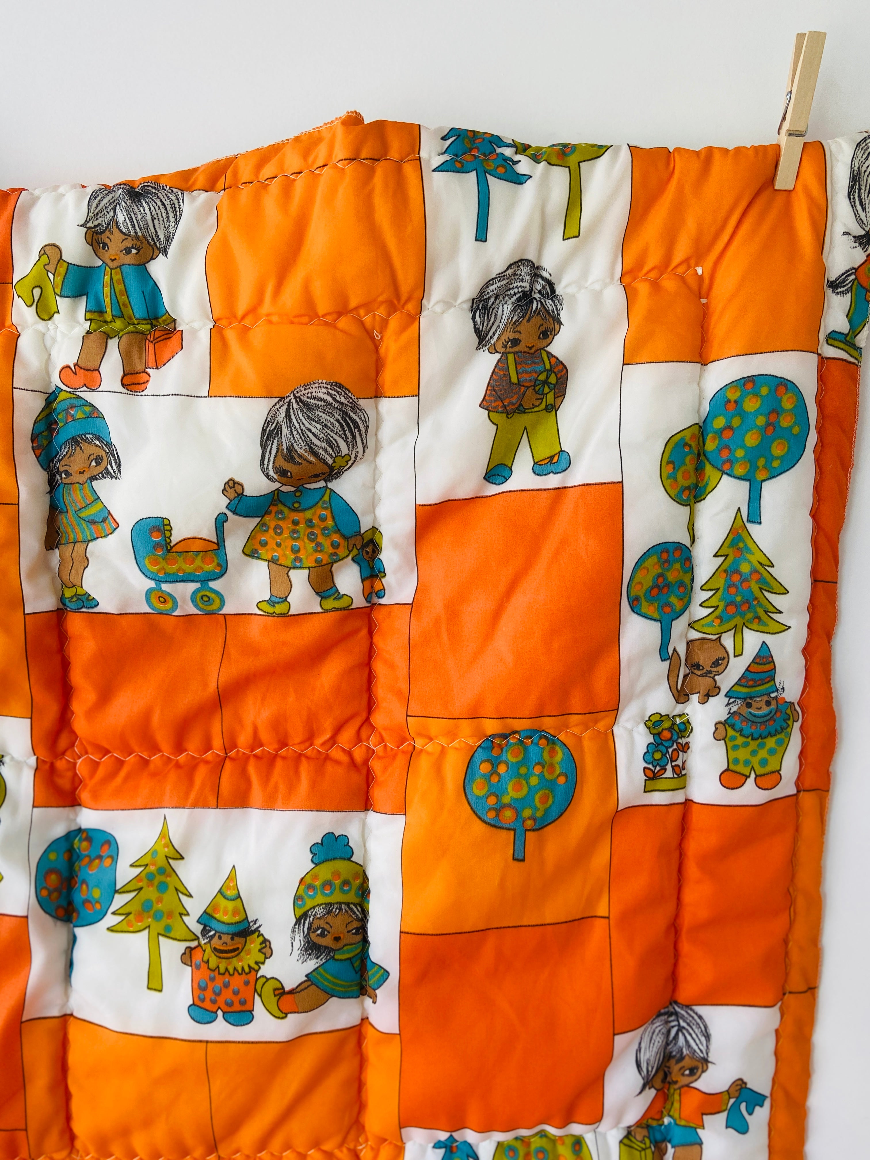 BRIGHT VINTAGE Quilt Vintage Bedding Childrens Bedroom