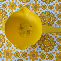 70's Retro Tupperware Strainer COOL