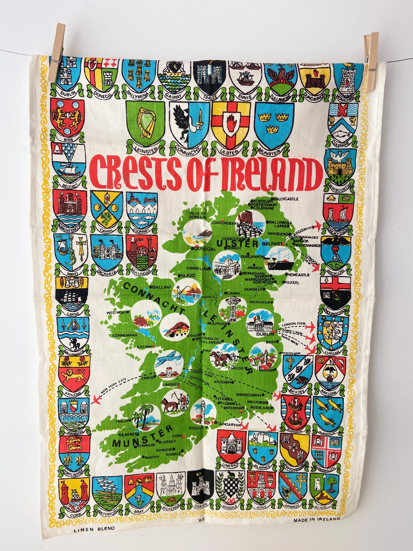 Crests of Ireland Collectable Unused Tea Towel