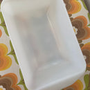 PYREX White Excellent Condition Retro Kitchen Casserole