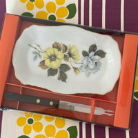 WESTMINSTER Floral Plate BOXED Pretty Collectable