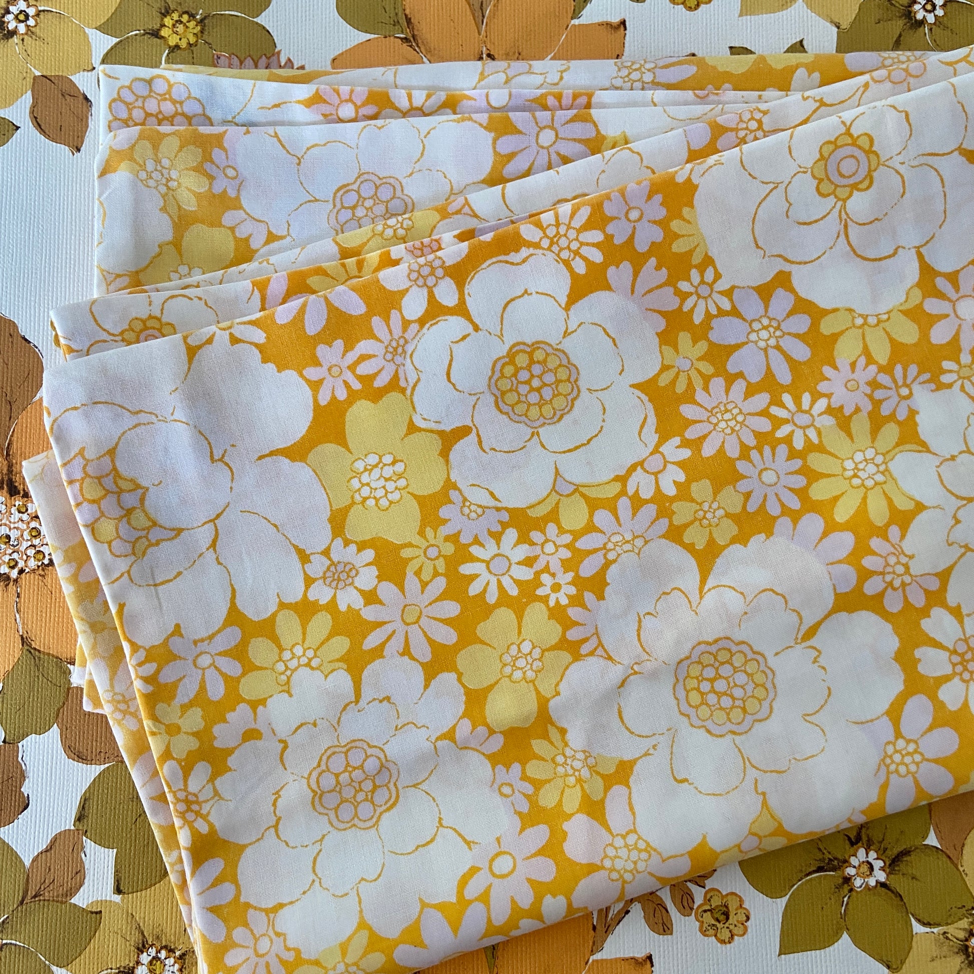 Cute Vintage Pillow Cases Pink Peacock