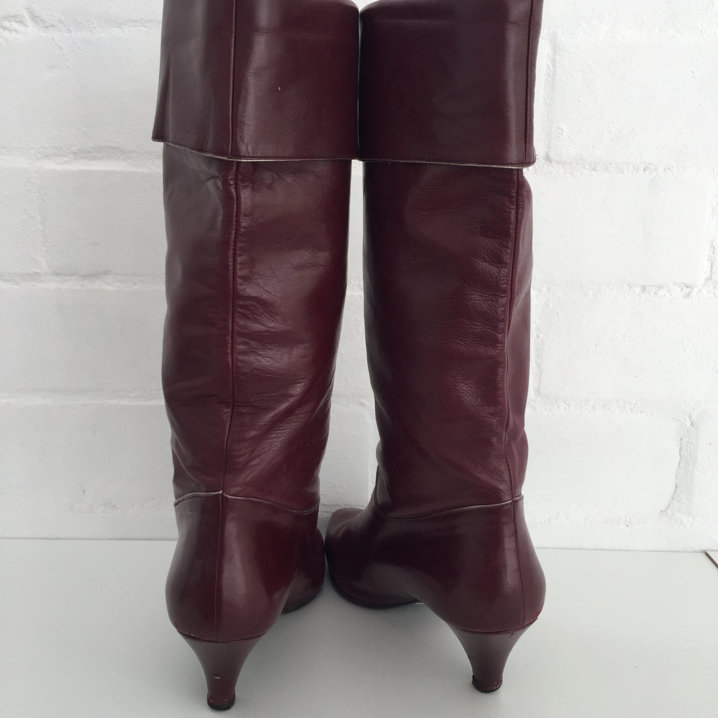 VINTAGE Boots Genuine LEATHER Beautiful Size 37
