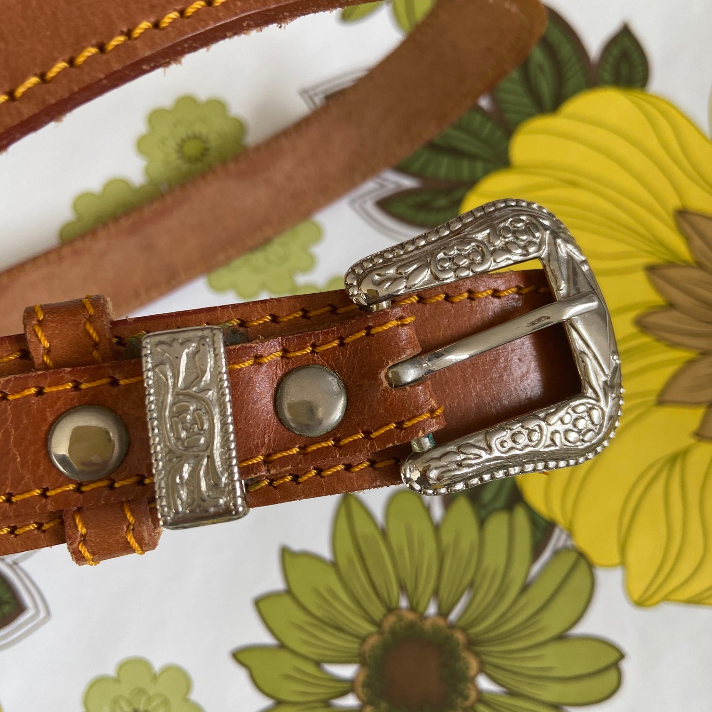 Vintage LEATHER Belt Rustic Fashion FESTIVAL AS NEW Boho Hippy