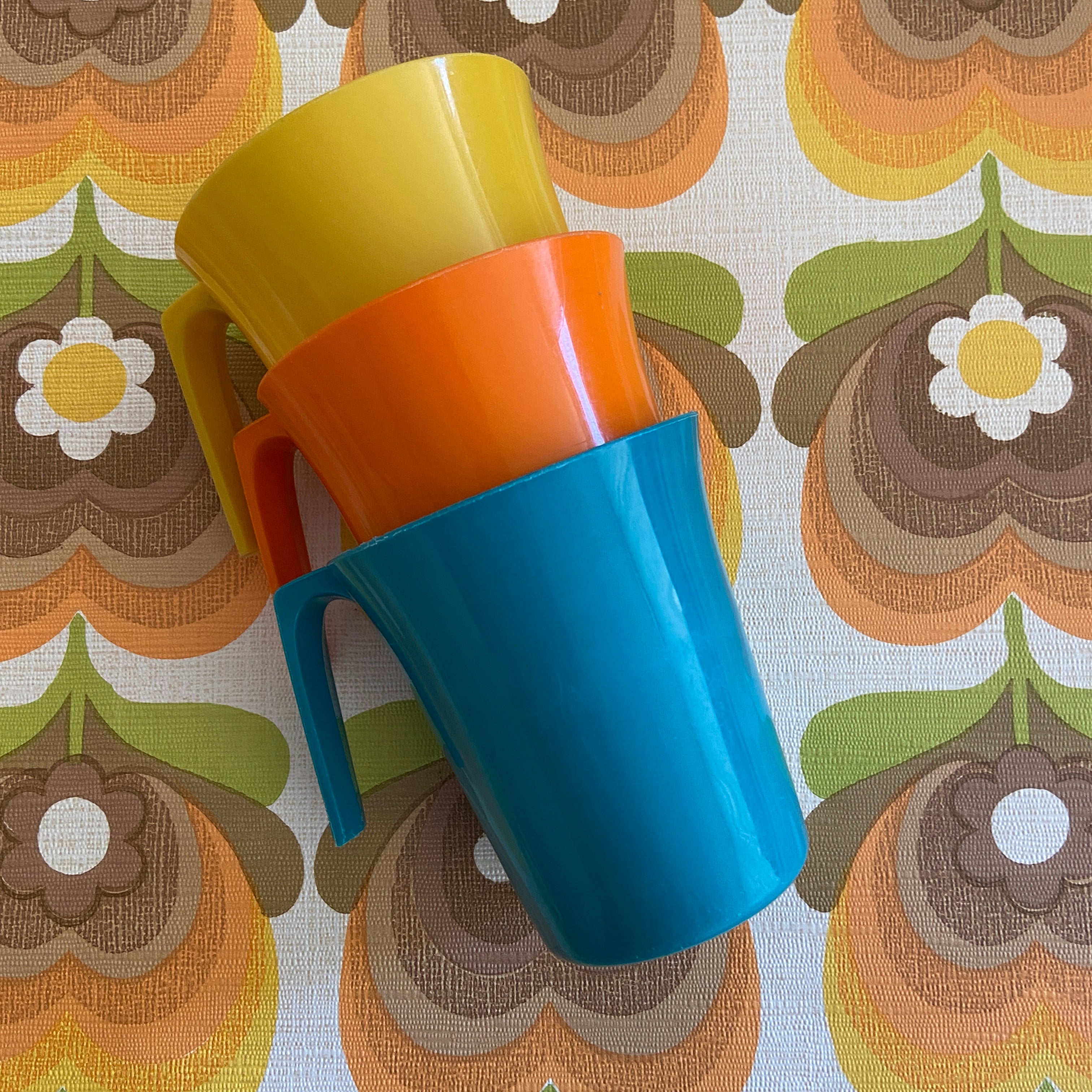 Retro Caravan Cups Camping PLASTIC Vintage