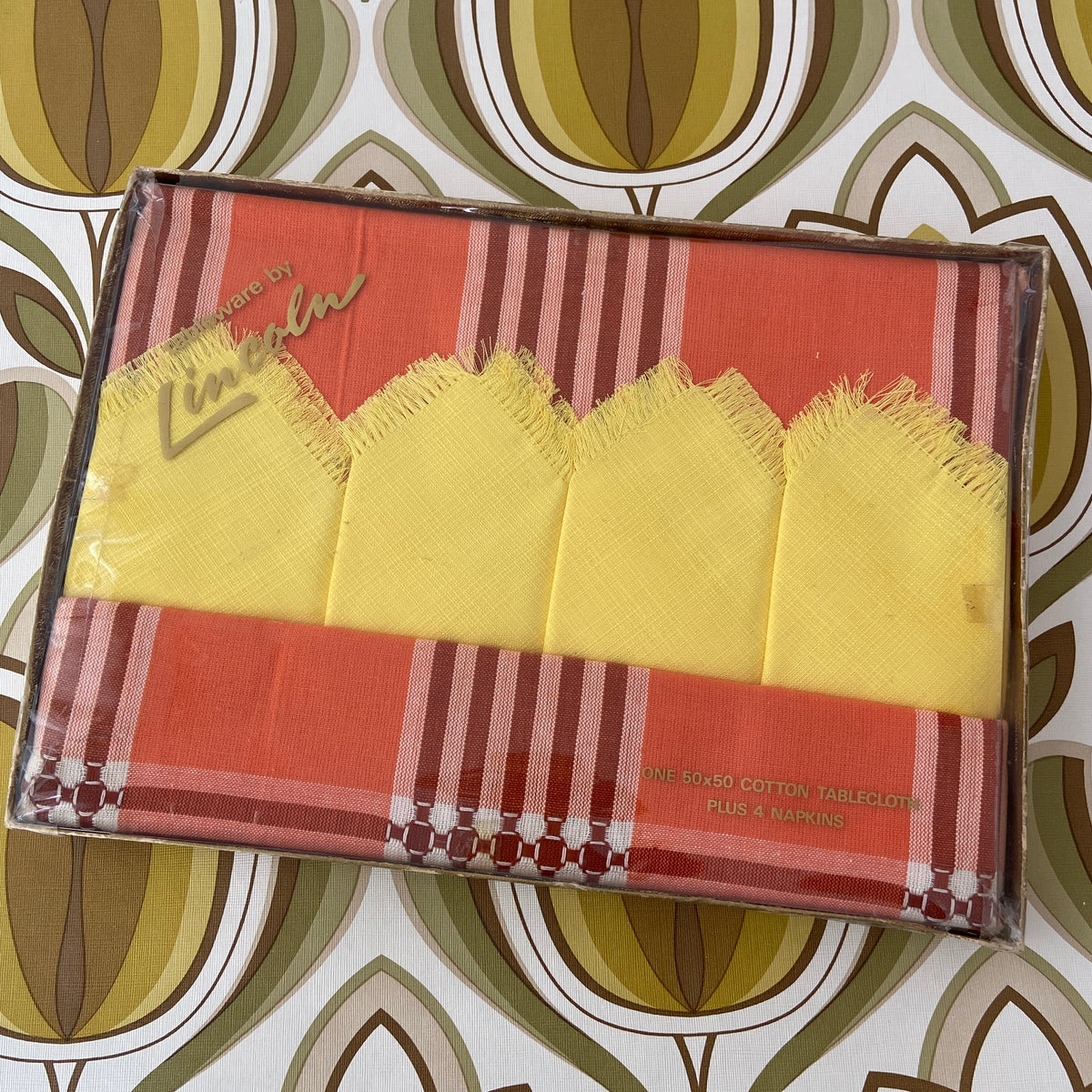 BOXED Vintage Caravan Table Cloth COTTON – Pink Peacock