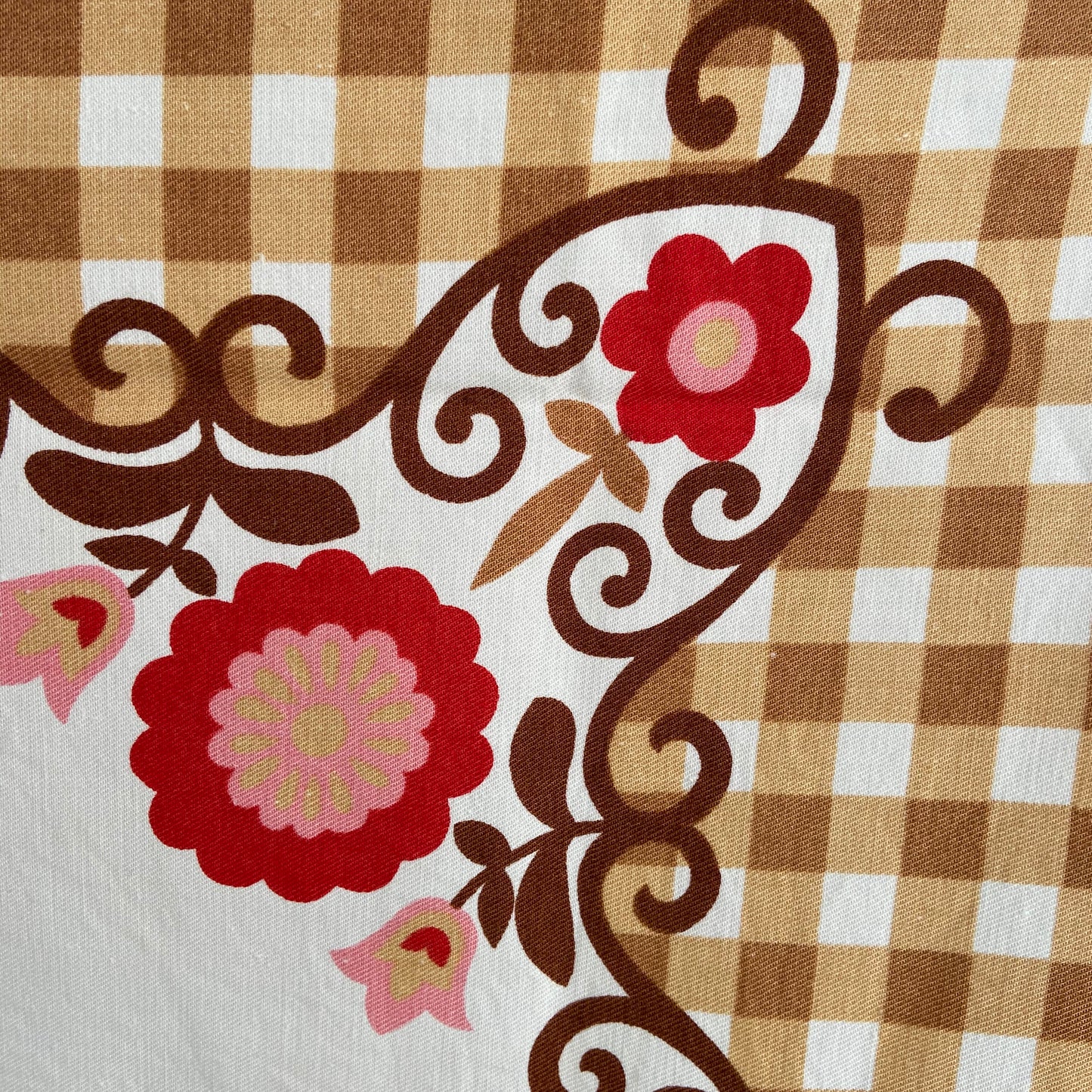 RETRO Table Cloth Floral Cotton Caravan Camping