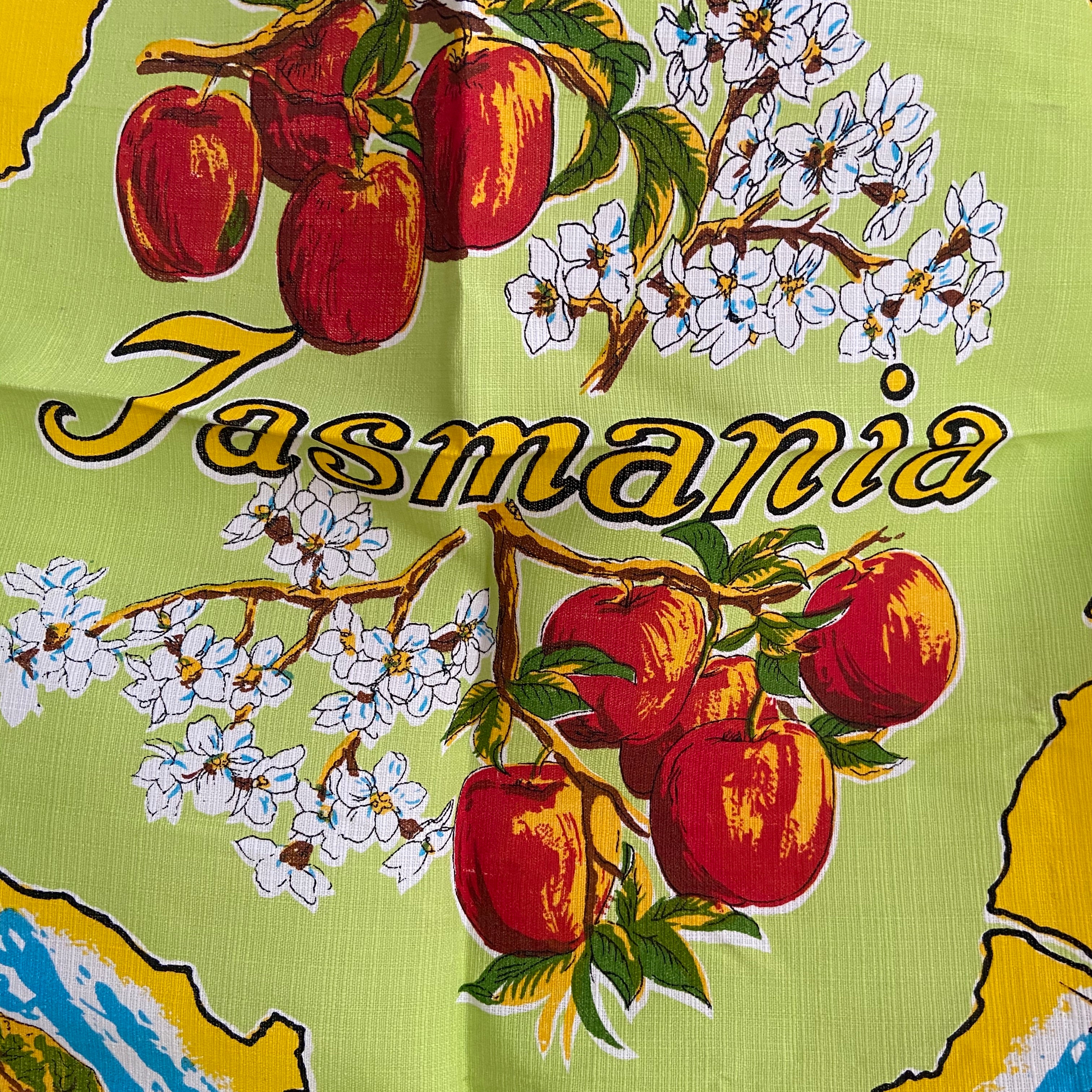 TASMANIA Unused Retro Collectable Souvenir Table Cloth BRIGHT