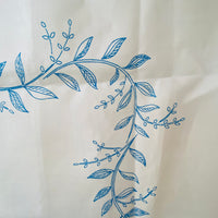 COLIBRI Embroidery Vintage Table Cloth CRAFT