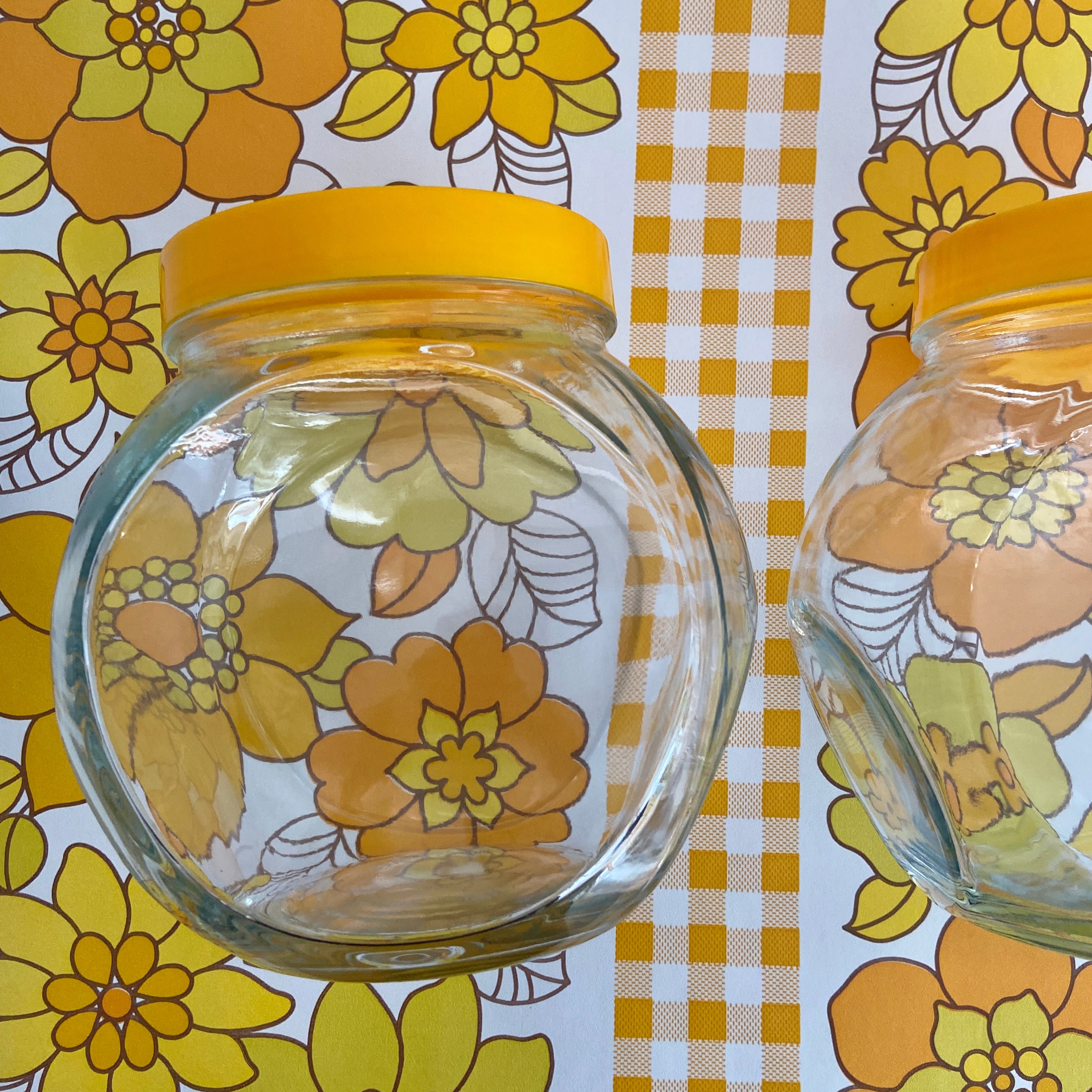 Awesome Yellow Glass Jars Plastic LIDS Cool Retro Kitchen