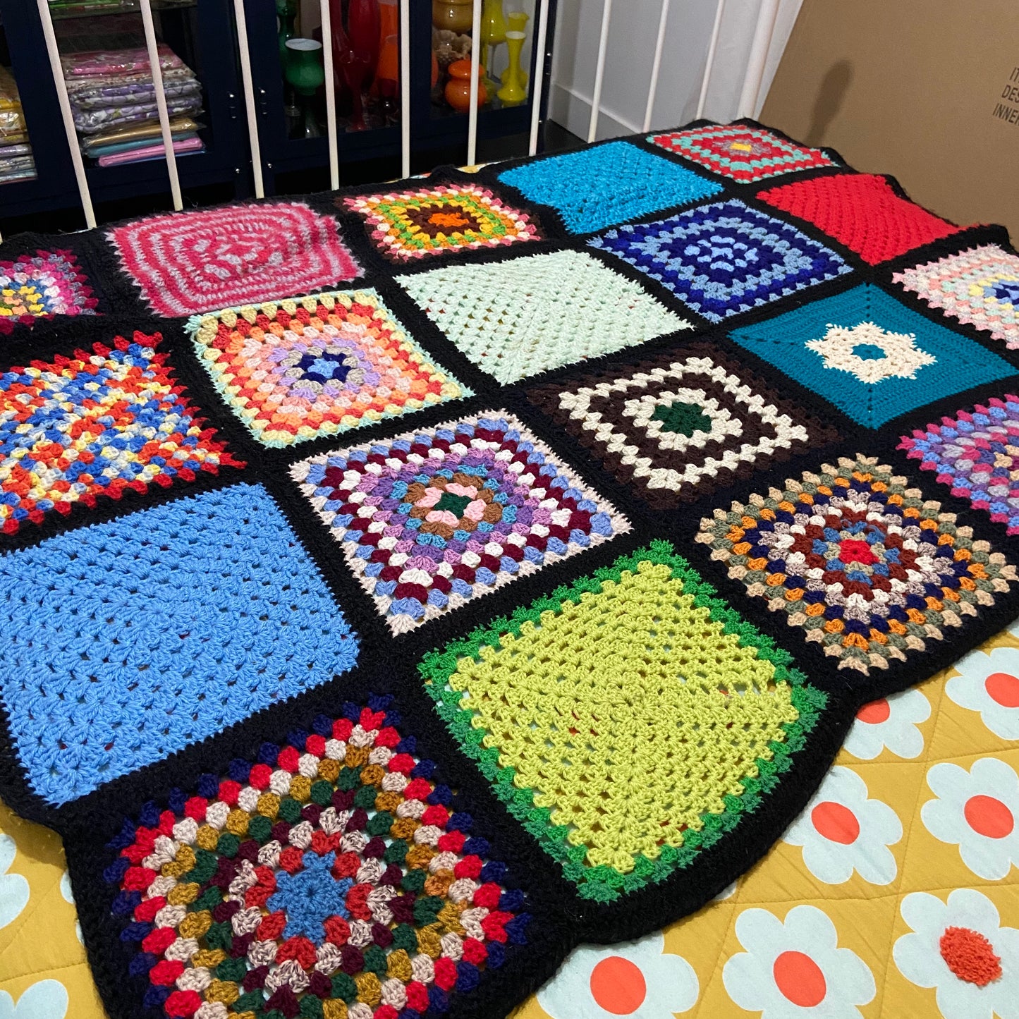 Lovely Retro Crochet Granny Square BLANKET Great Colours