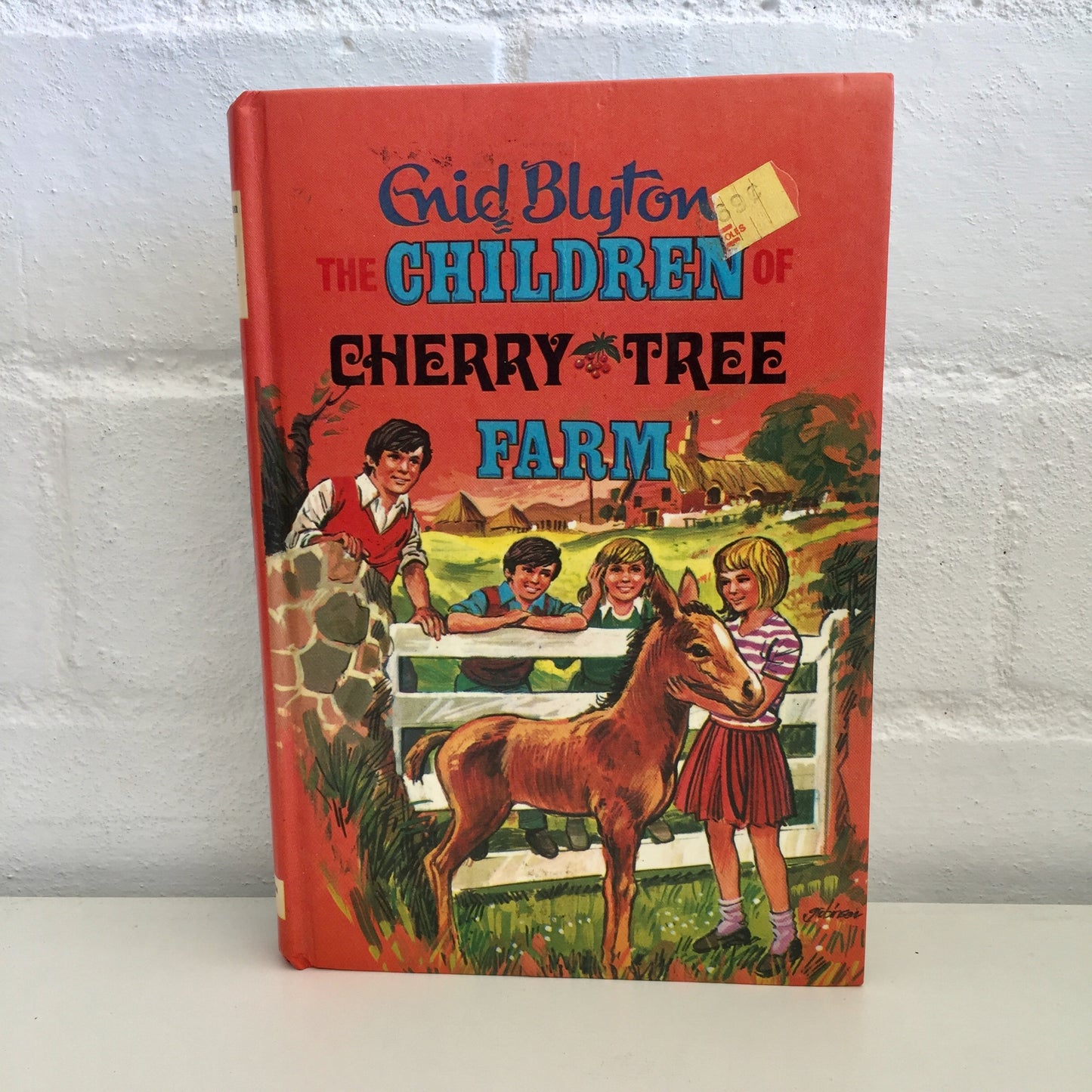 Enid Blyton The Children of Cherry Tree Farm